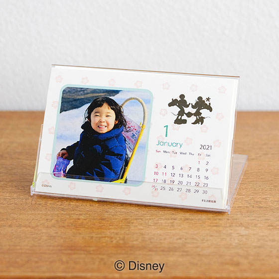 卓上シート はがき（印刷仕上げ）ミッキー＆フレンズ｜写真でオリジナルカレンダー作成 - 富士フイルムのフォトカレンダー2021