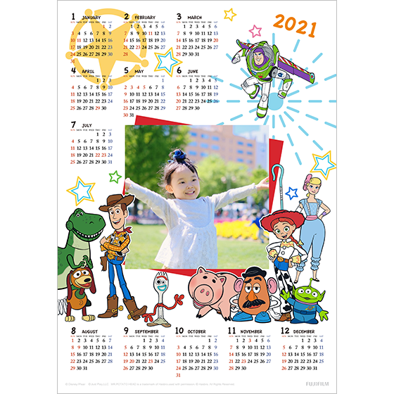 ディズニーのオリジナルカレンダー 富士フイルムのフォトカレンダー21 写真でオリジナルカレンダー作成